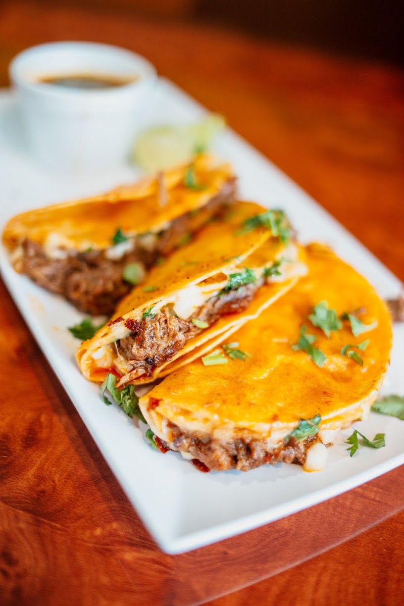 Caliente Mexican Grill Dartmouth