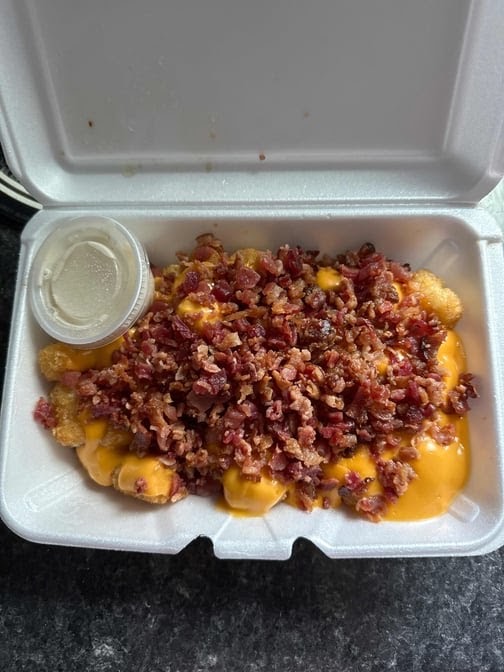 Willie's Wings & Things