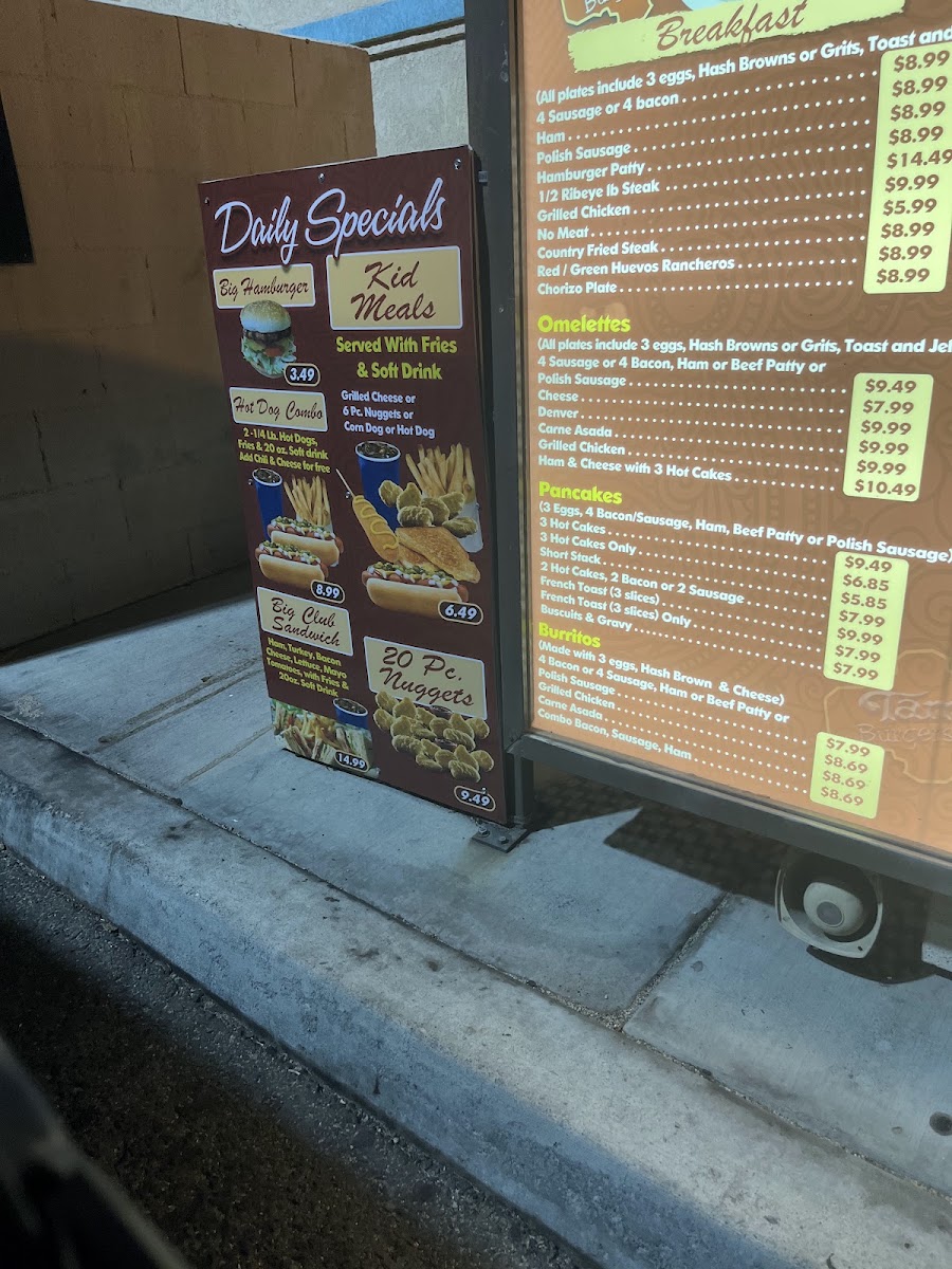 Tam's Burgers menu board