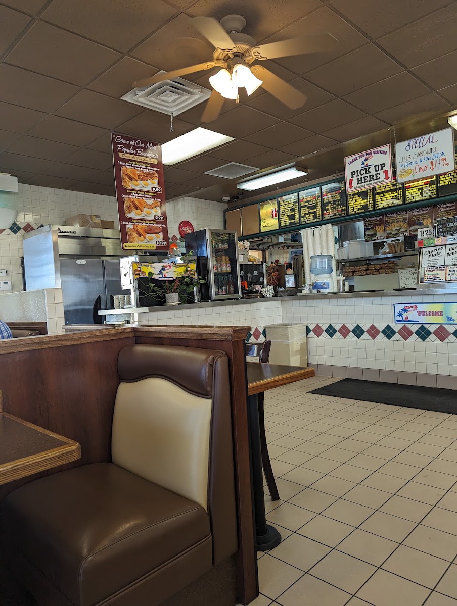 Tam's Burgers