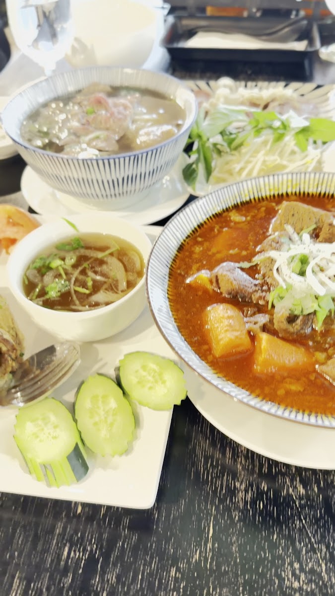 Pho Redbo
