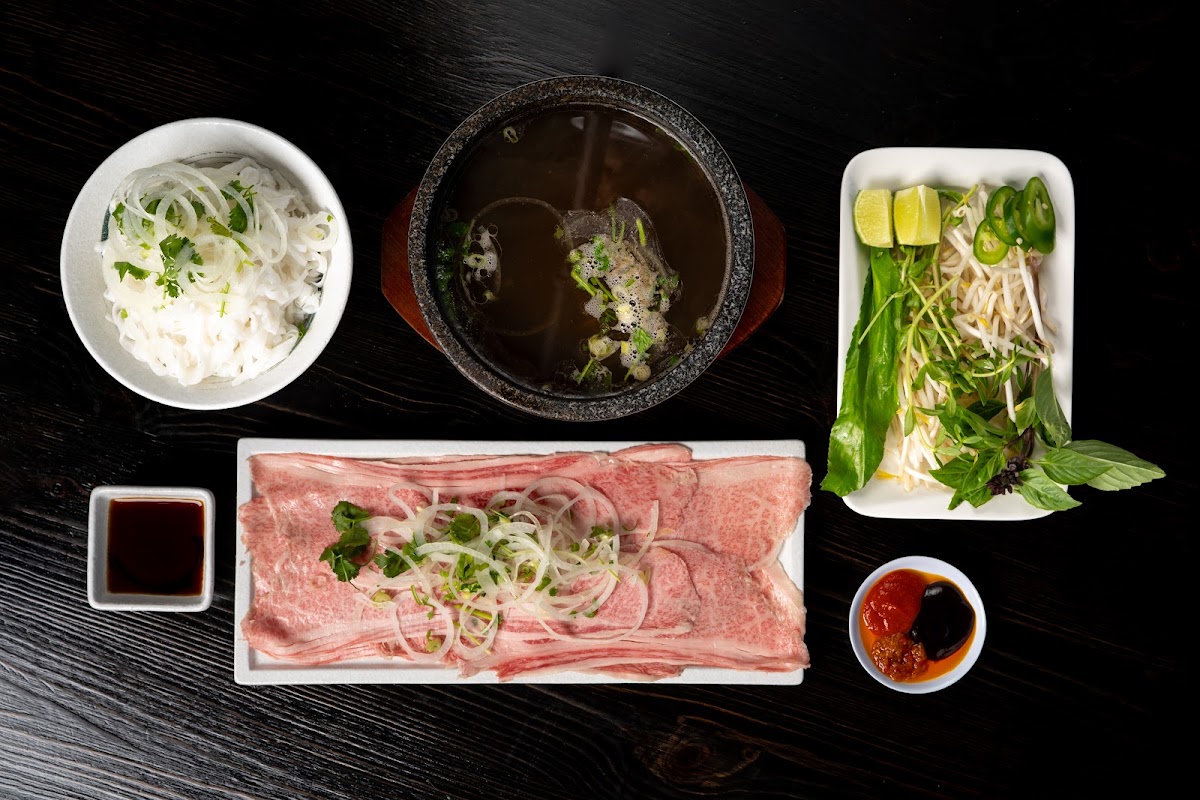 Pho Redbo