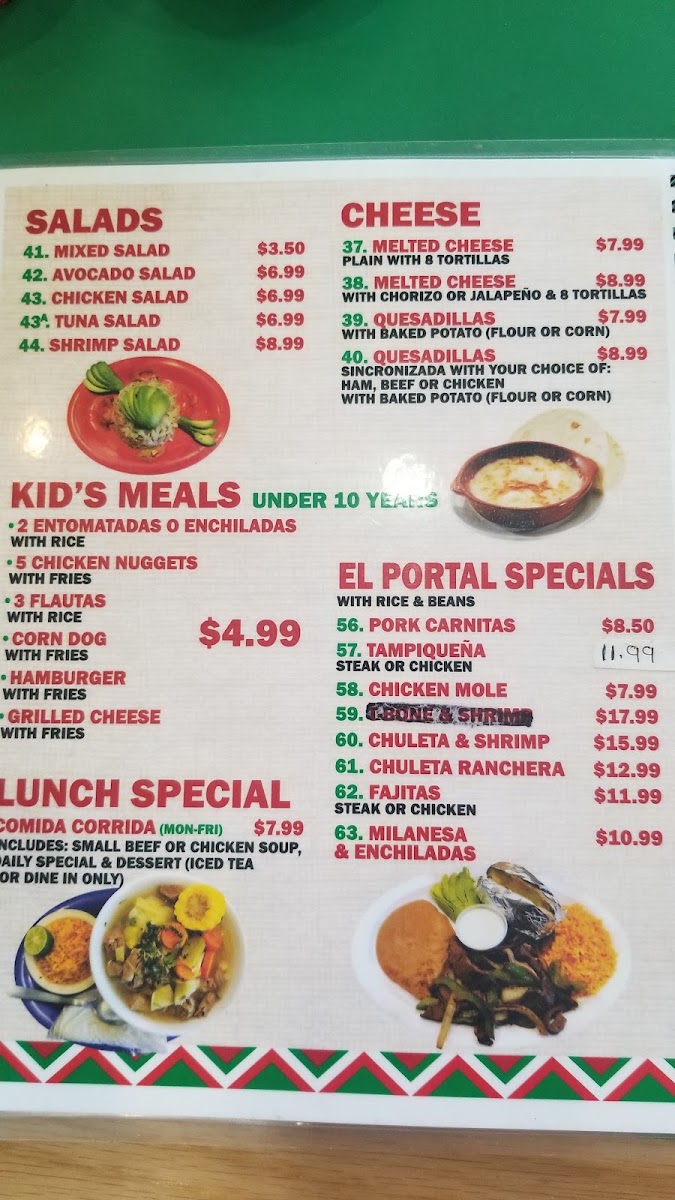 El Portal Del CIRO'S Mexican & Seafood menu board