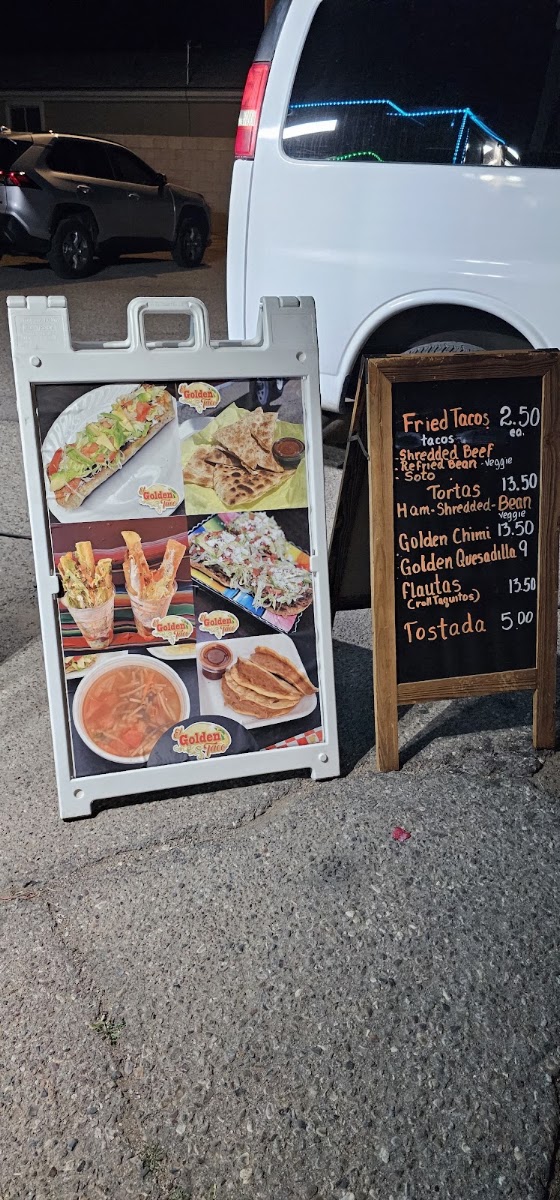 El Golden Taco menu board