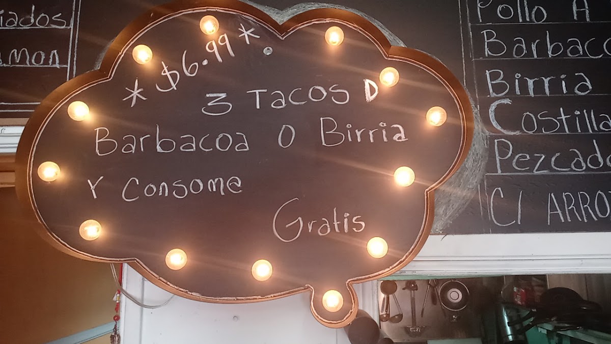 Simon's Restaurant menu board