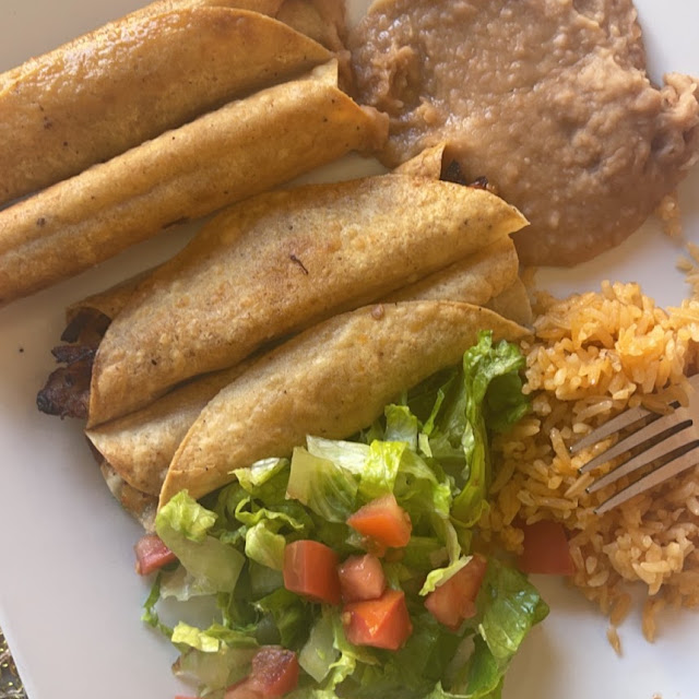 Taquitos De Desebrada