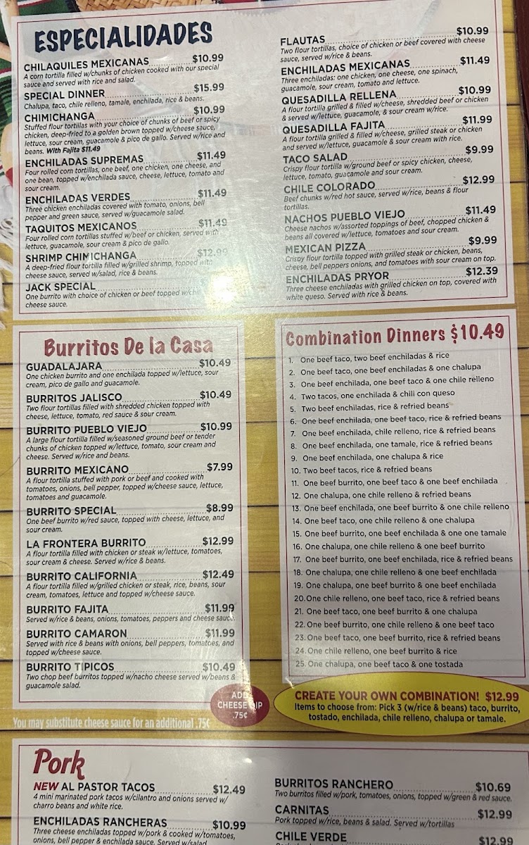 Pueblo Viejo menu board