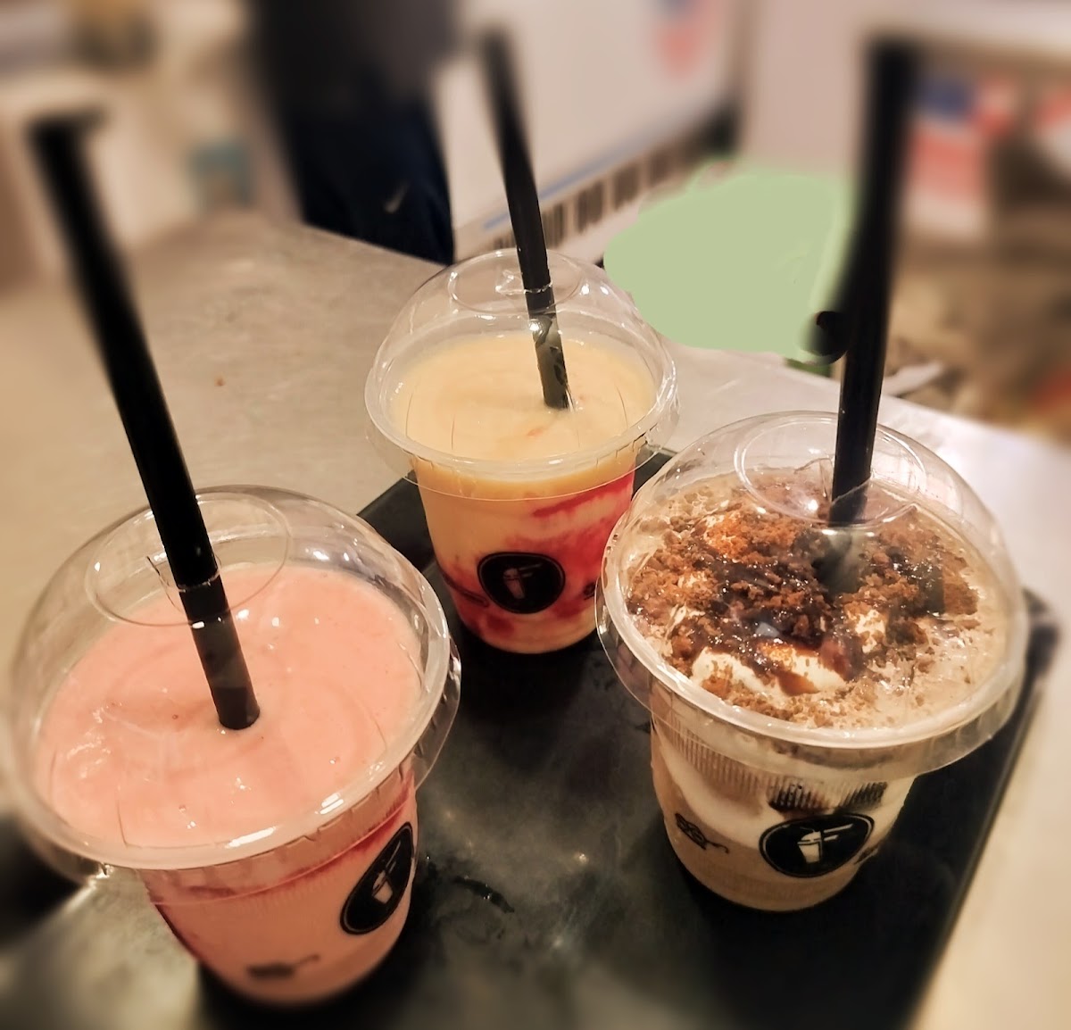 The Flavors Cafe- Shakes,Juices,Pizza,Sandwich,Waffle
