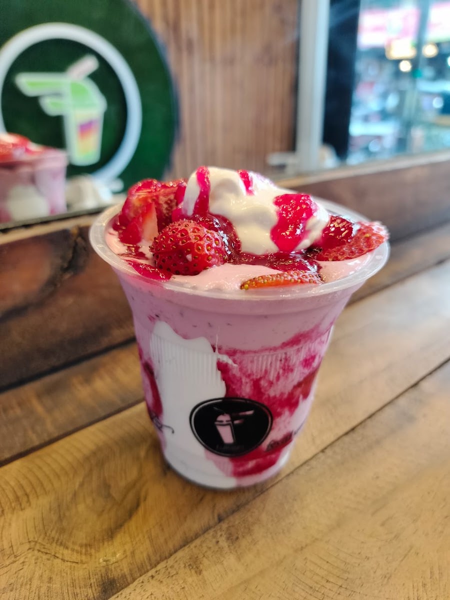 The Flavors Cafe- Shakes,Juices,Pizza,Sandwich,Waffle