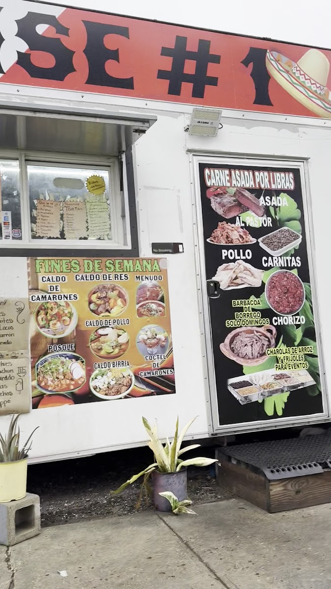Taqueria Hidalguense 1 menu board