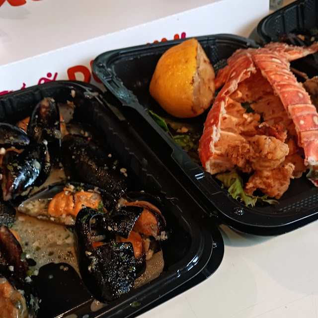 Mussels Marinara & Stuffed