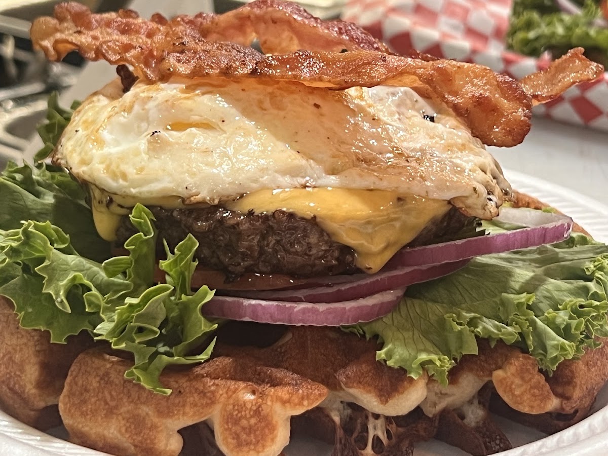 Big Bellies Burgers
