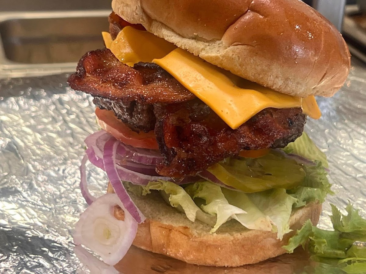Big Bellies Burgers