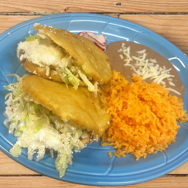 Gorditas Plate