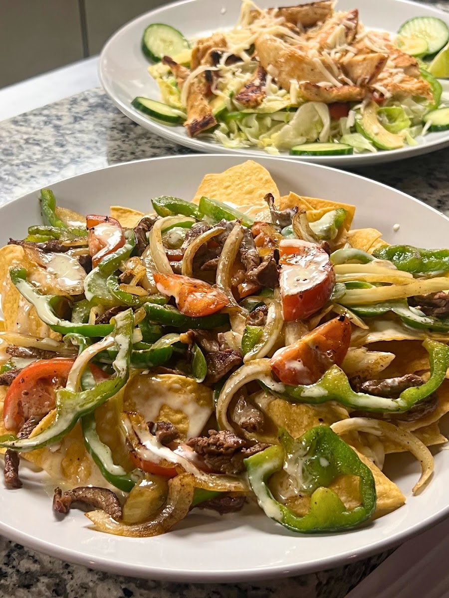 Fuego y Salsa Mexican Grill + Bar