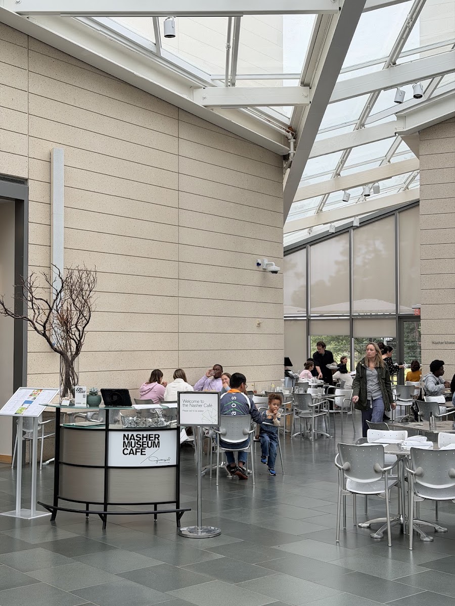 Nasher Cafe