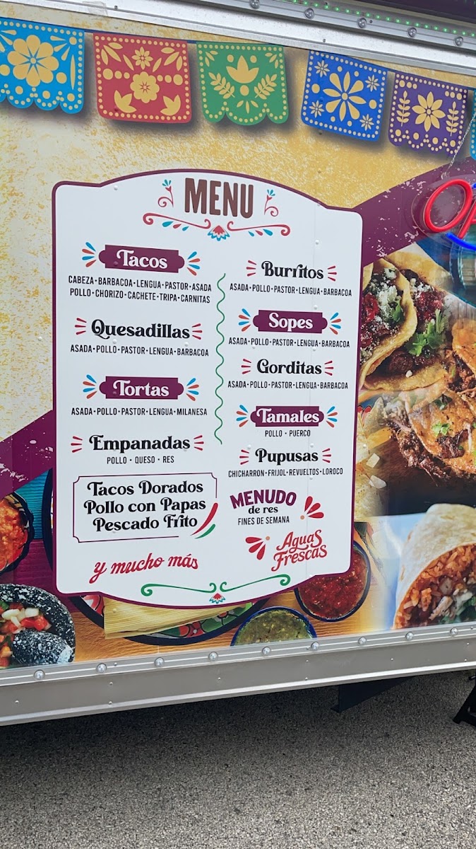 El Sazón de mi Jacal menu board