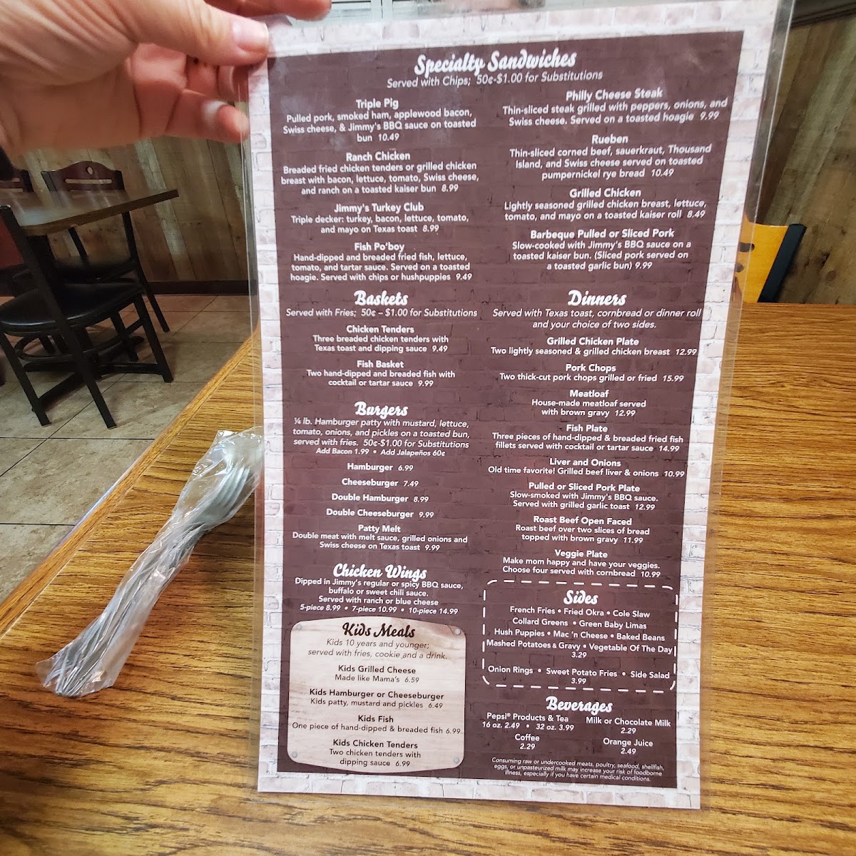 Jen’s Grill menu board