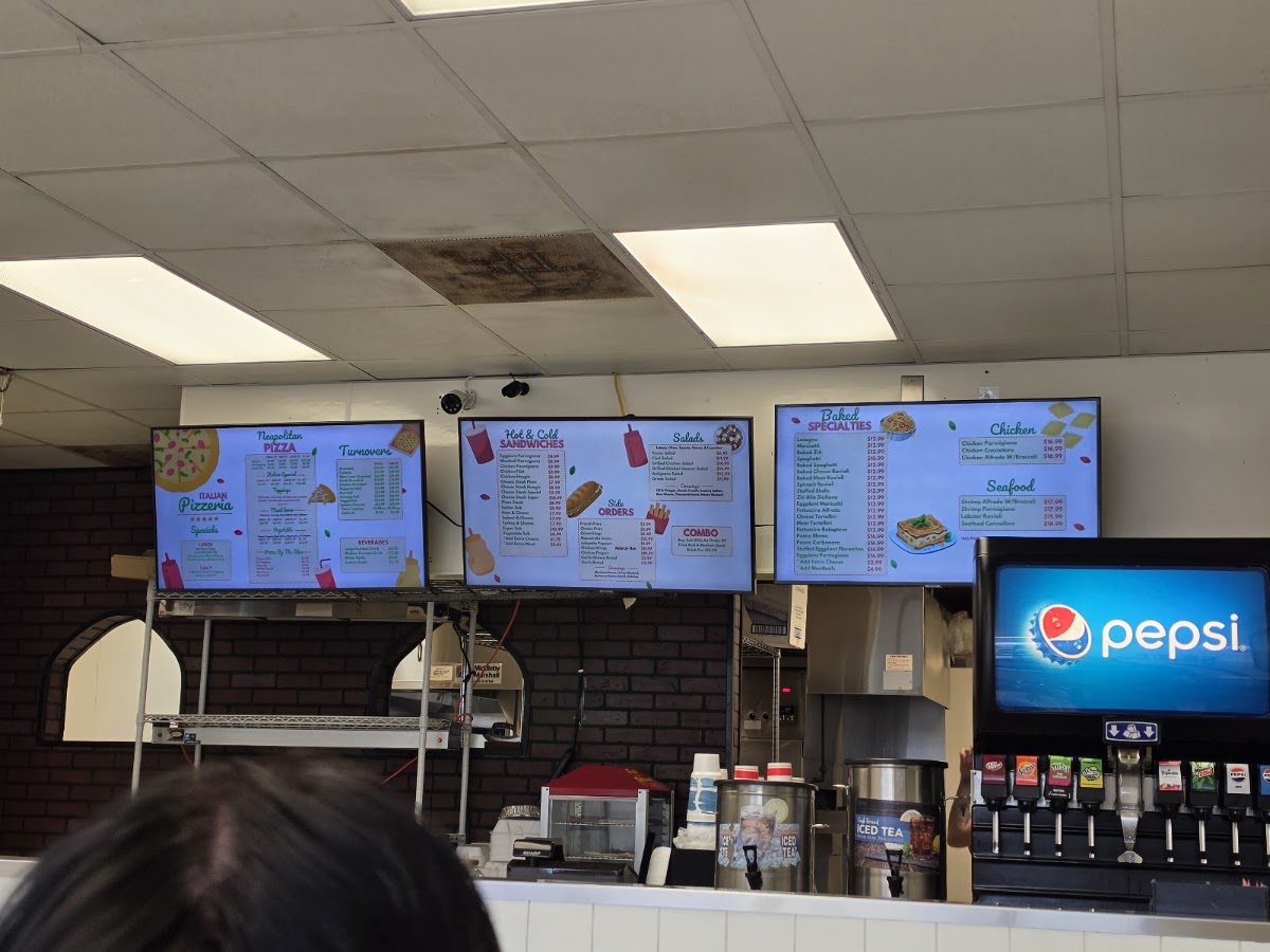 Italian Pizzeria menu board