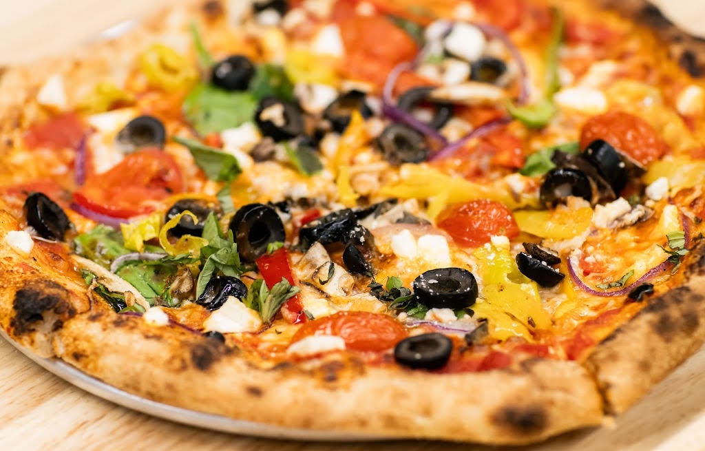 19:30 Pizzeria