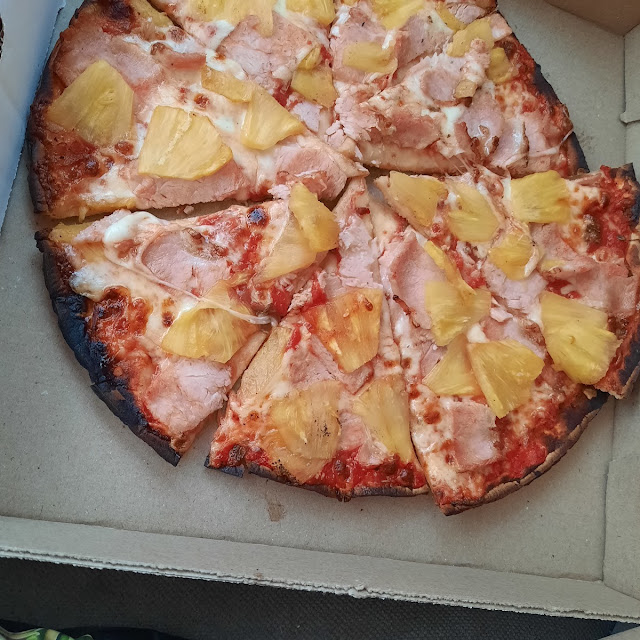 Hawaiian Pizza