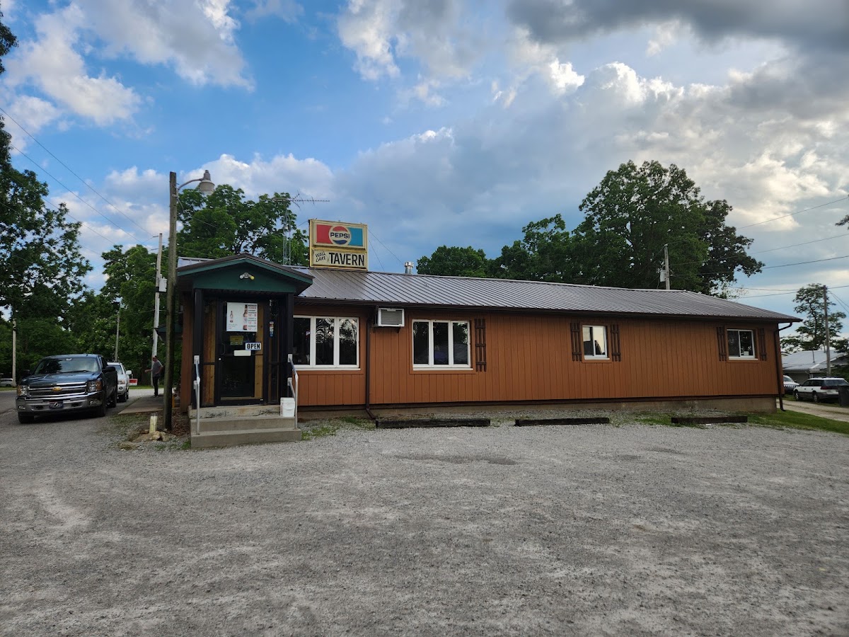 Wall Lake Tavern