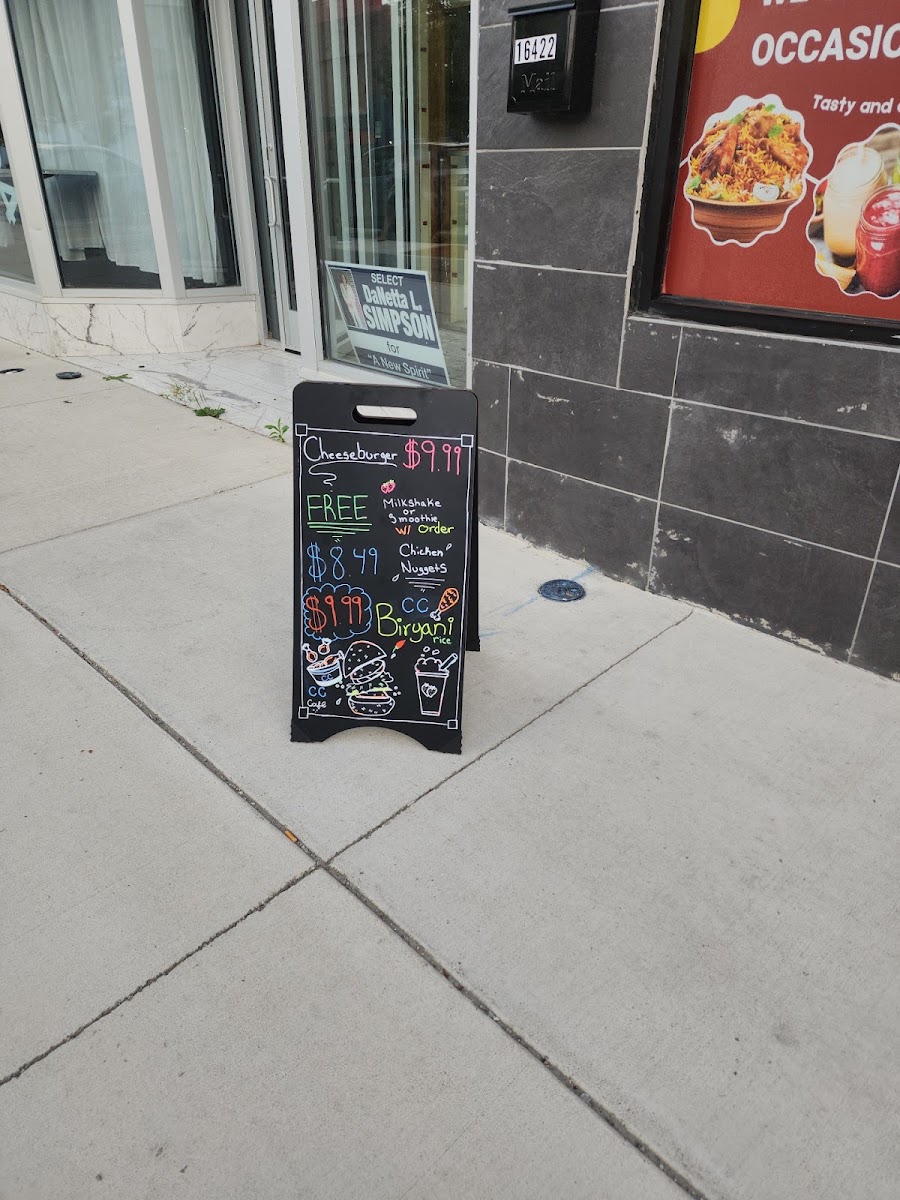 Cloud Cafe’ menu board