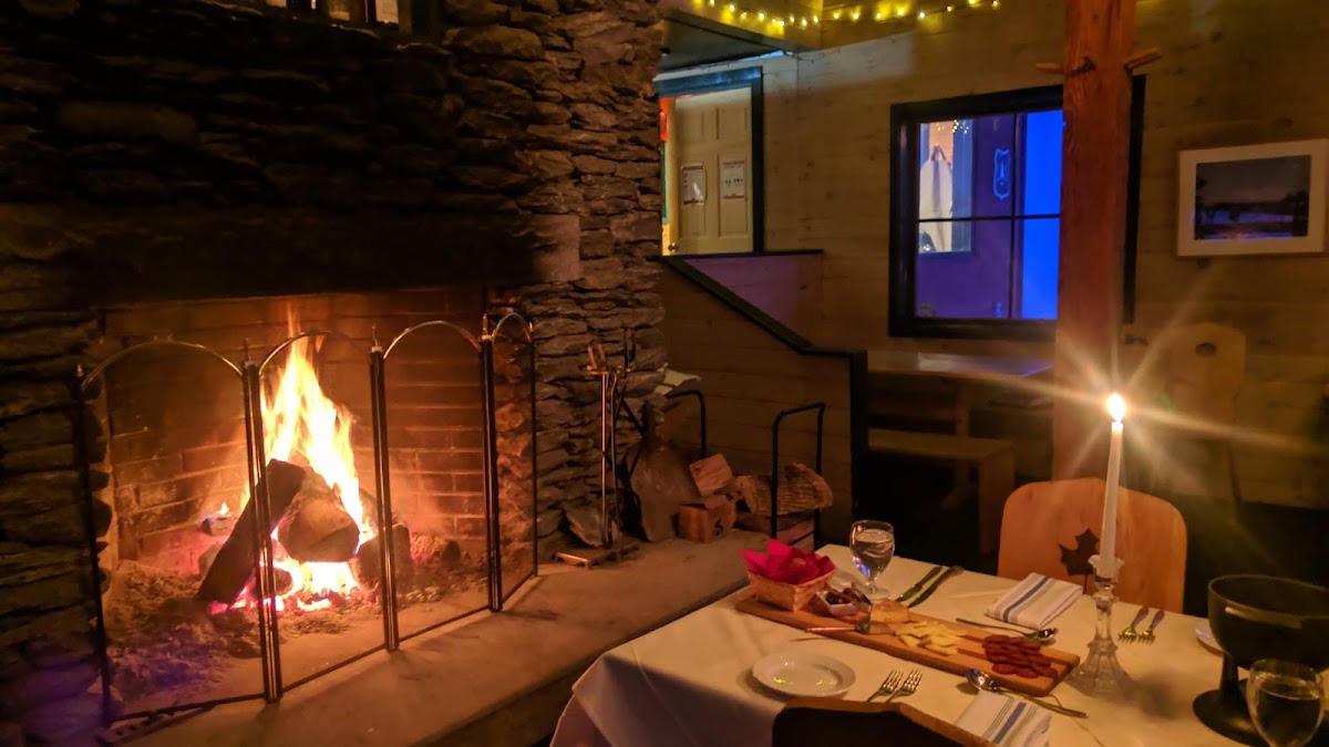 Allyn's Lodge