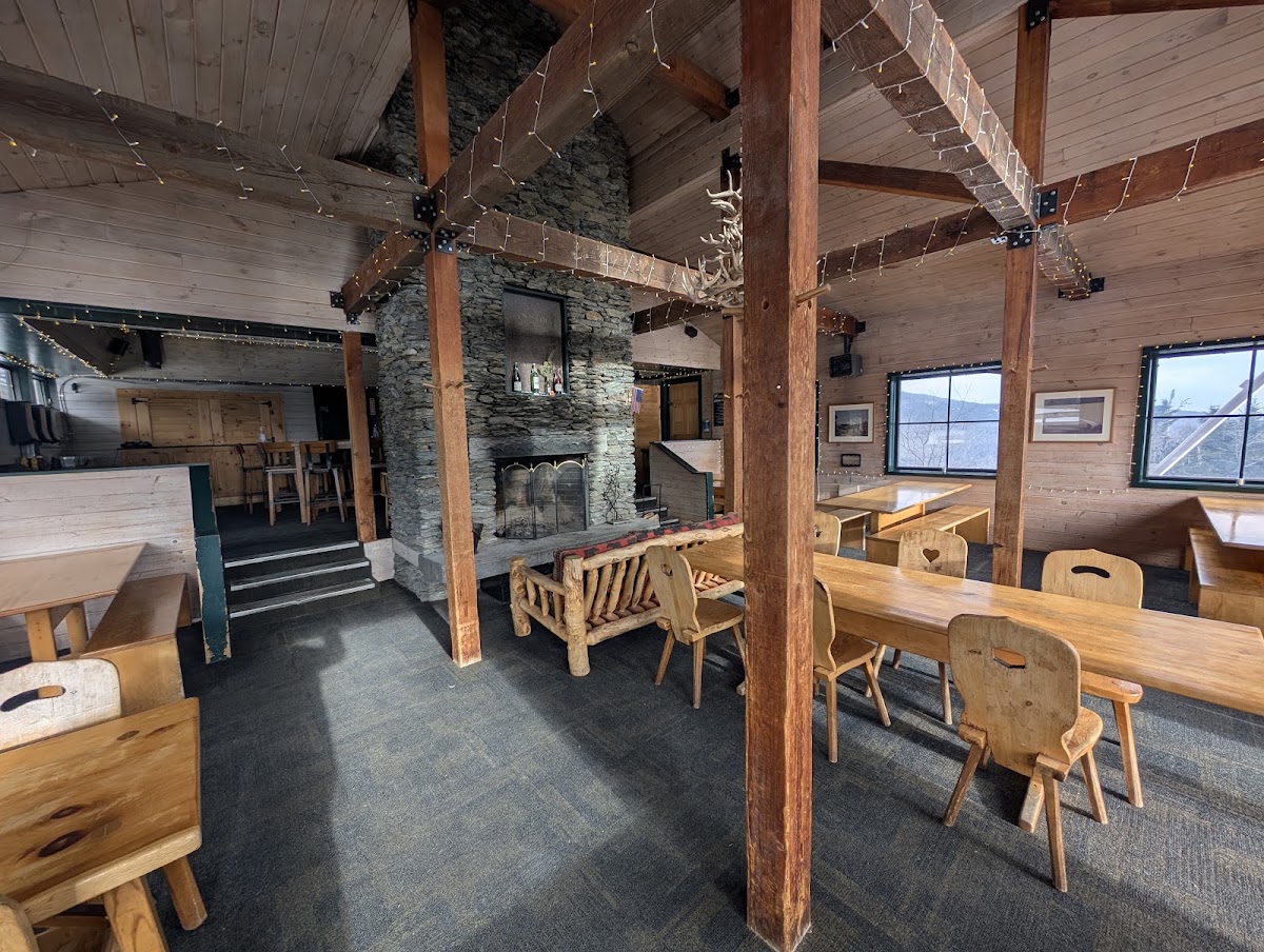 Allyn's Lodge
