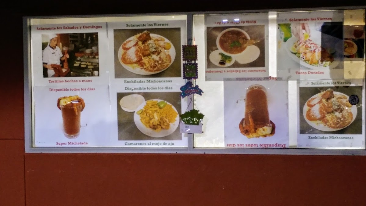 Elma’s Taqueria menu board