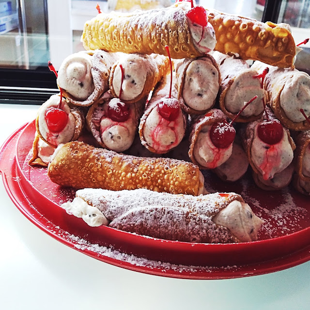 Cannoli