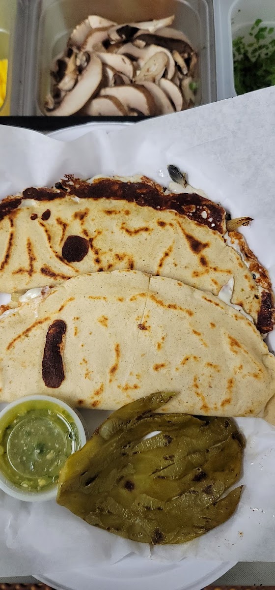 Antojitos Mexicanos food truck