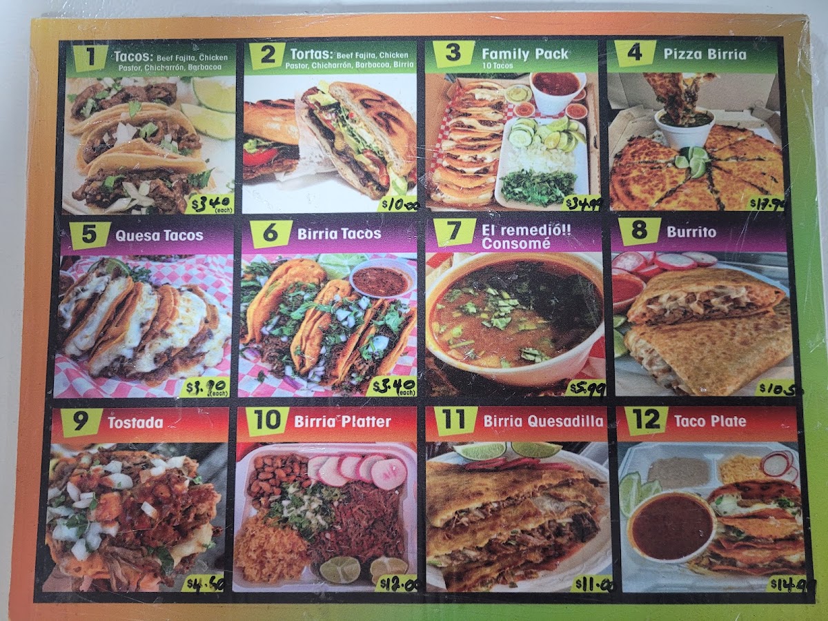 Hay Elotes menu board