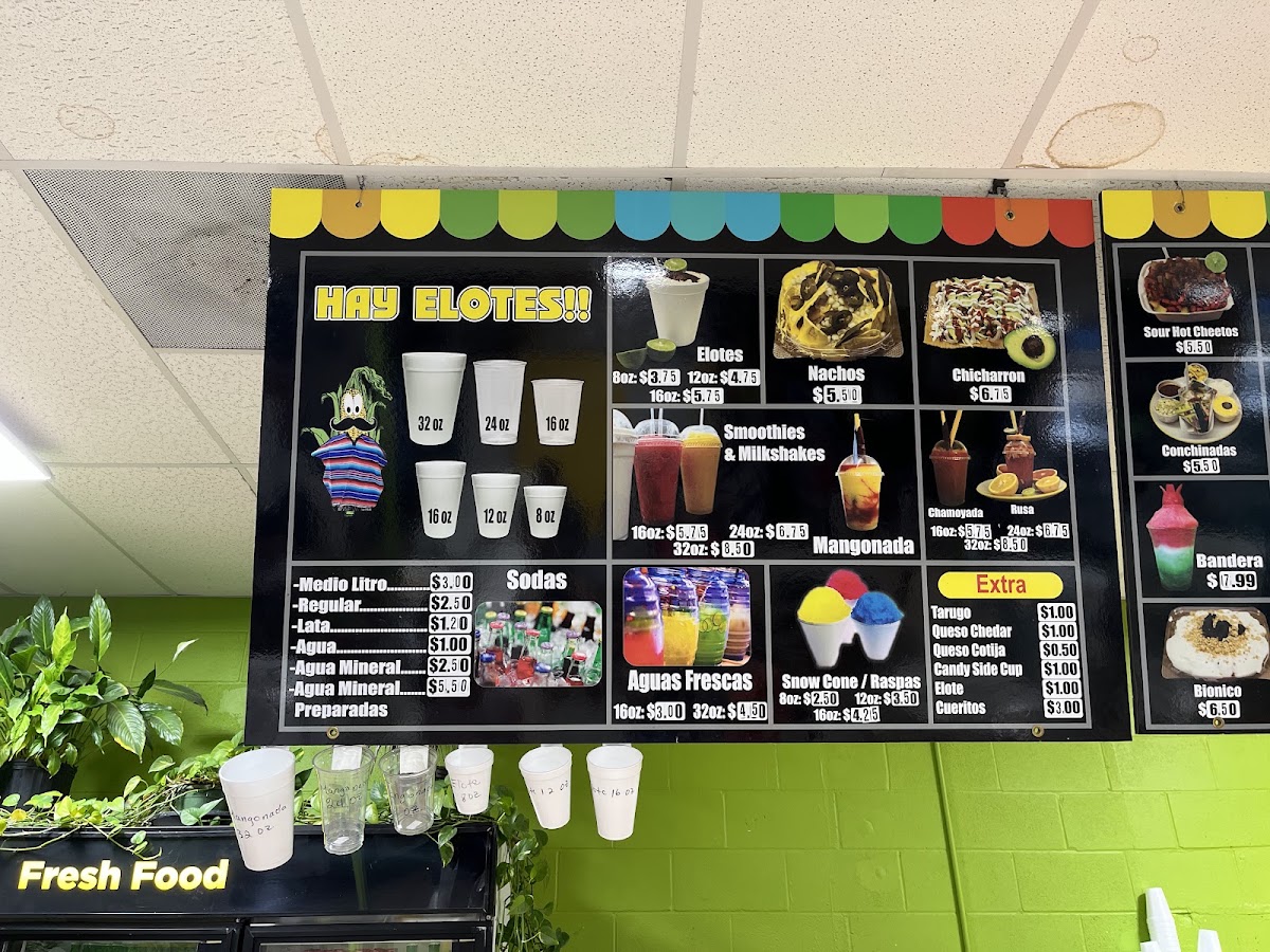Hay Elotes menu board