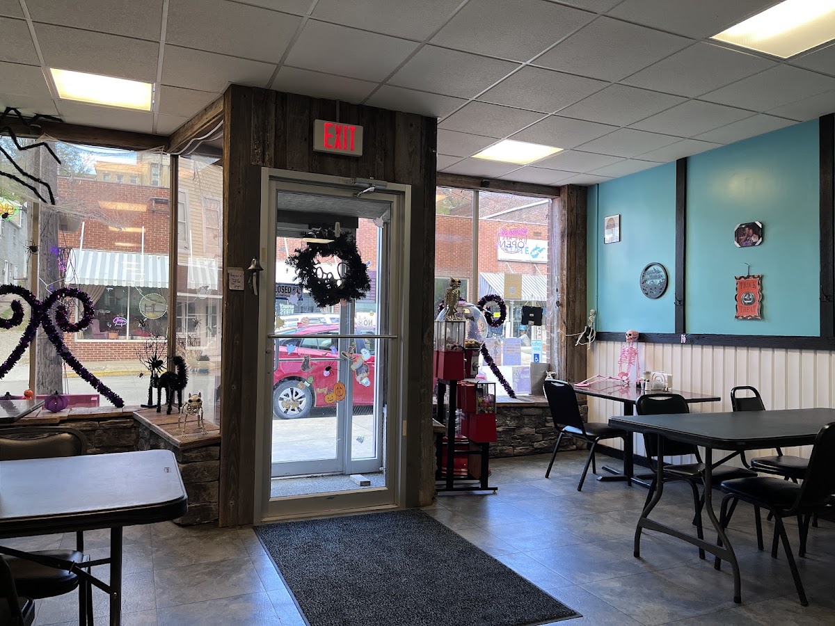 Main Street diner