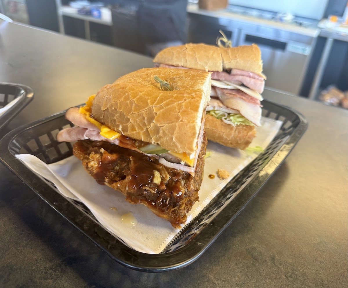 Retro’s Subs & Brews