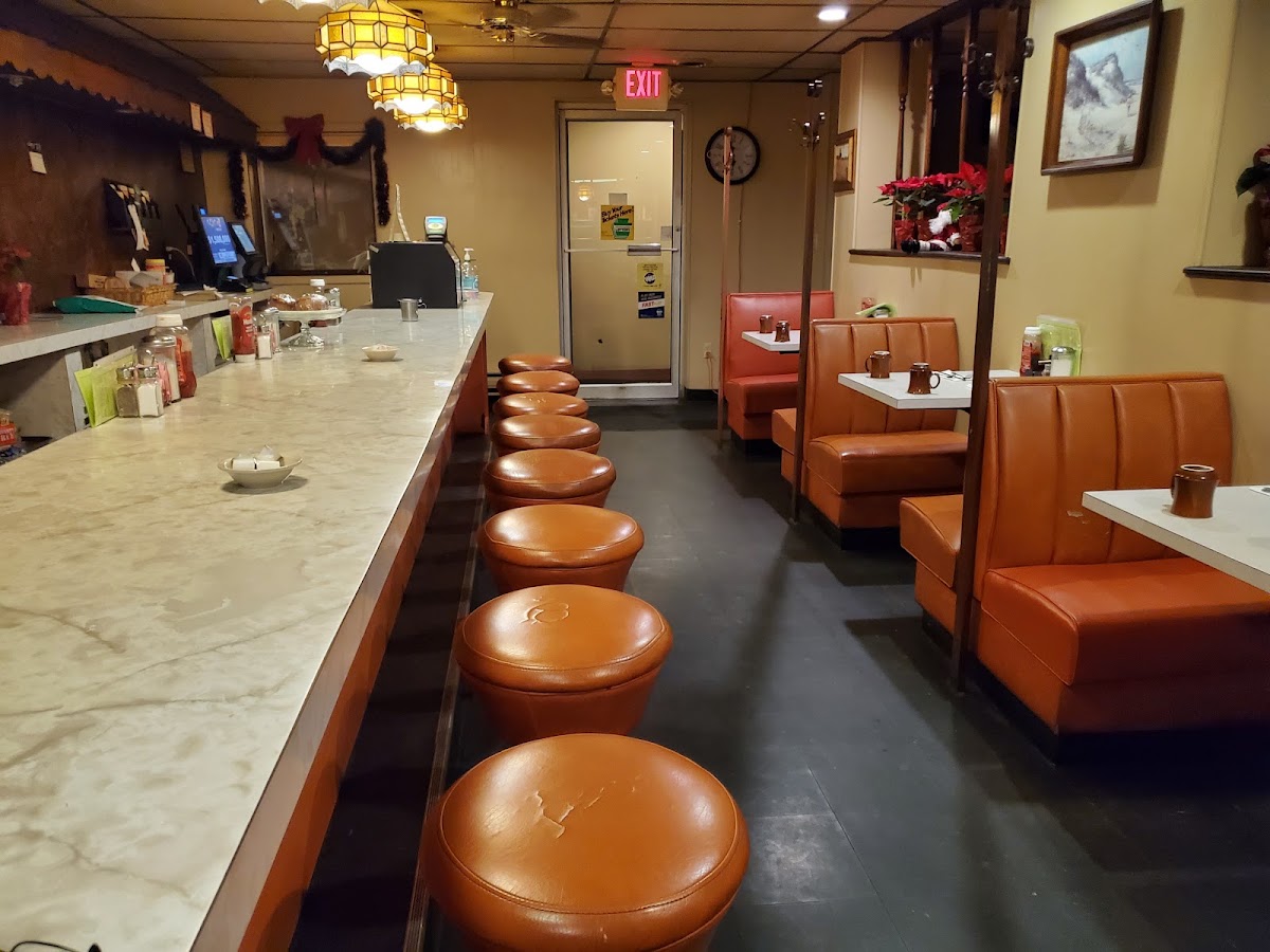 Steve & Mary's Family Restaurant