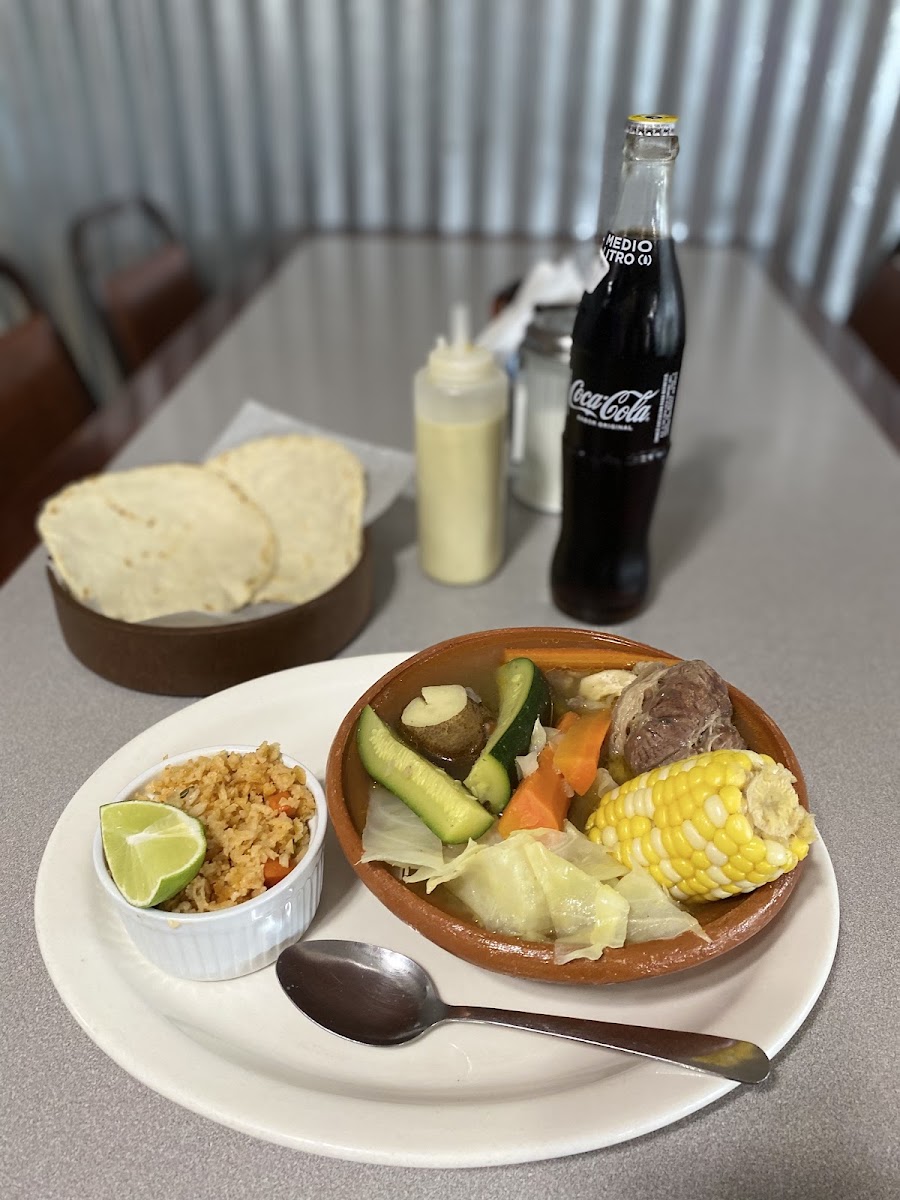 Los Portales Cafe