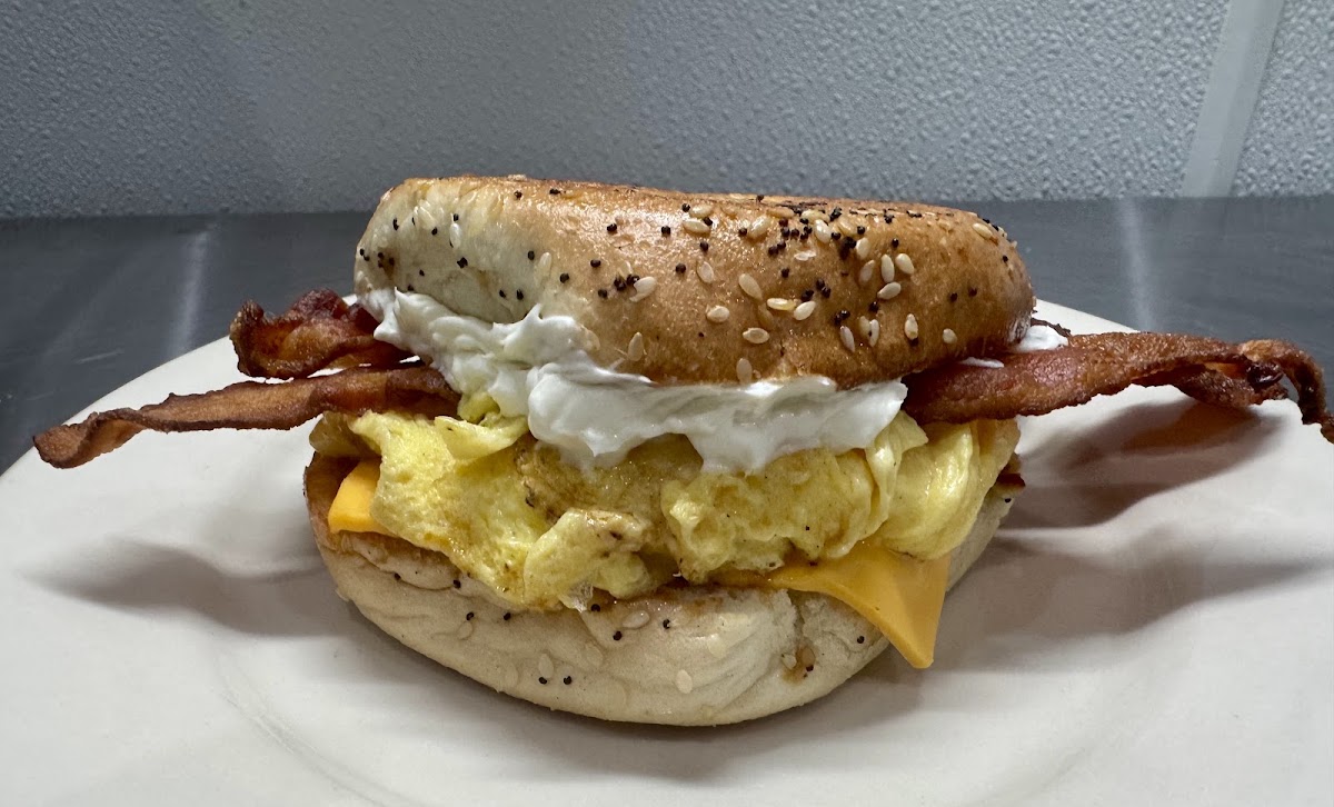 Guys with Eats at The Ridge Deli