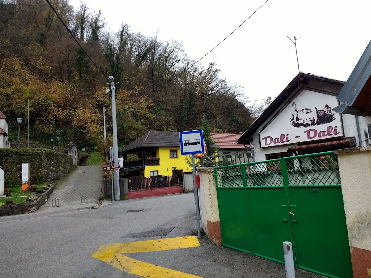 Dali-Dali