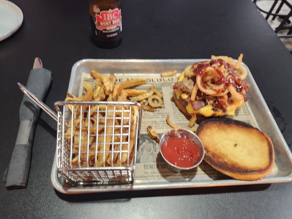 Arrowhead Golf & Grill