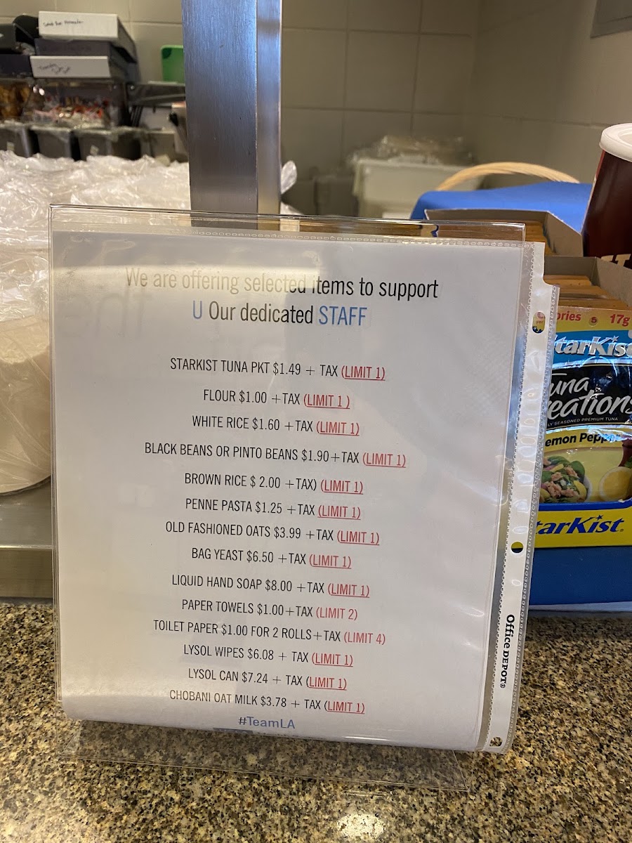 Dining Commons at Ronald Reagan UCLA Medical Center menu board