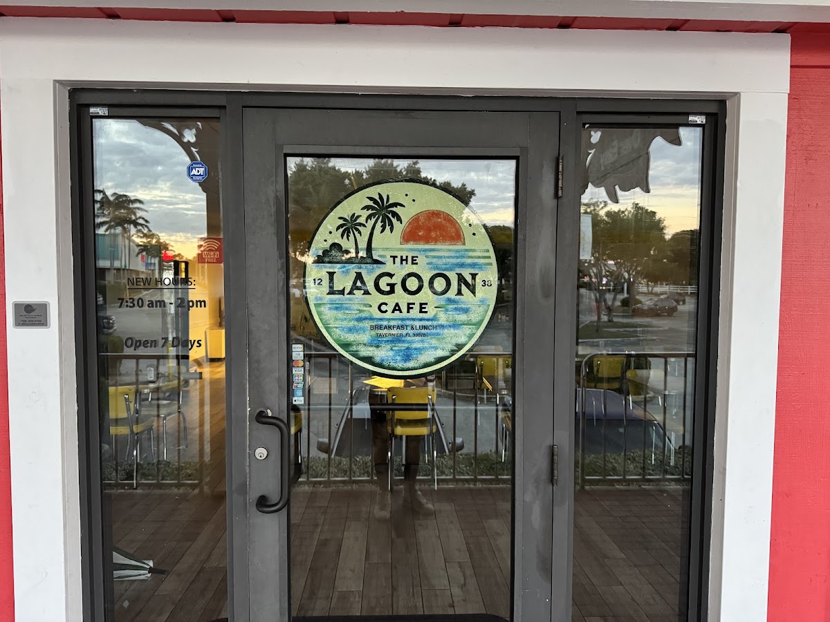 The lagoon cafe