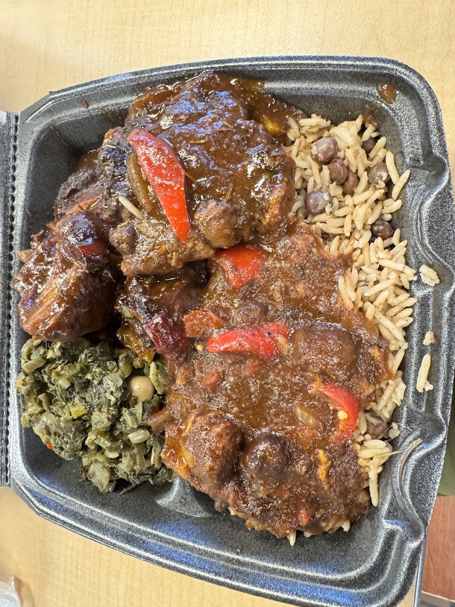 Fi Mi Pot Jamaican Restaurant