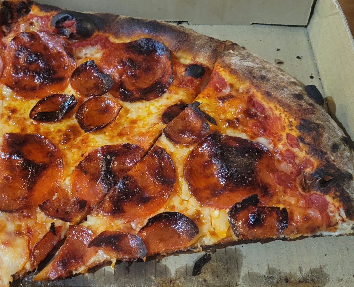 The Auto Inn Pizza Parlor