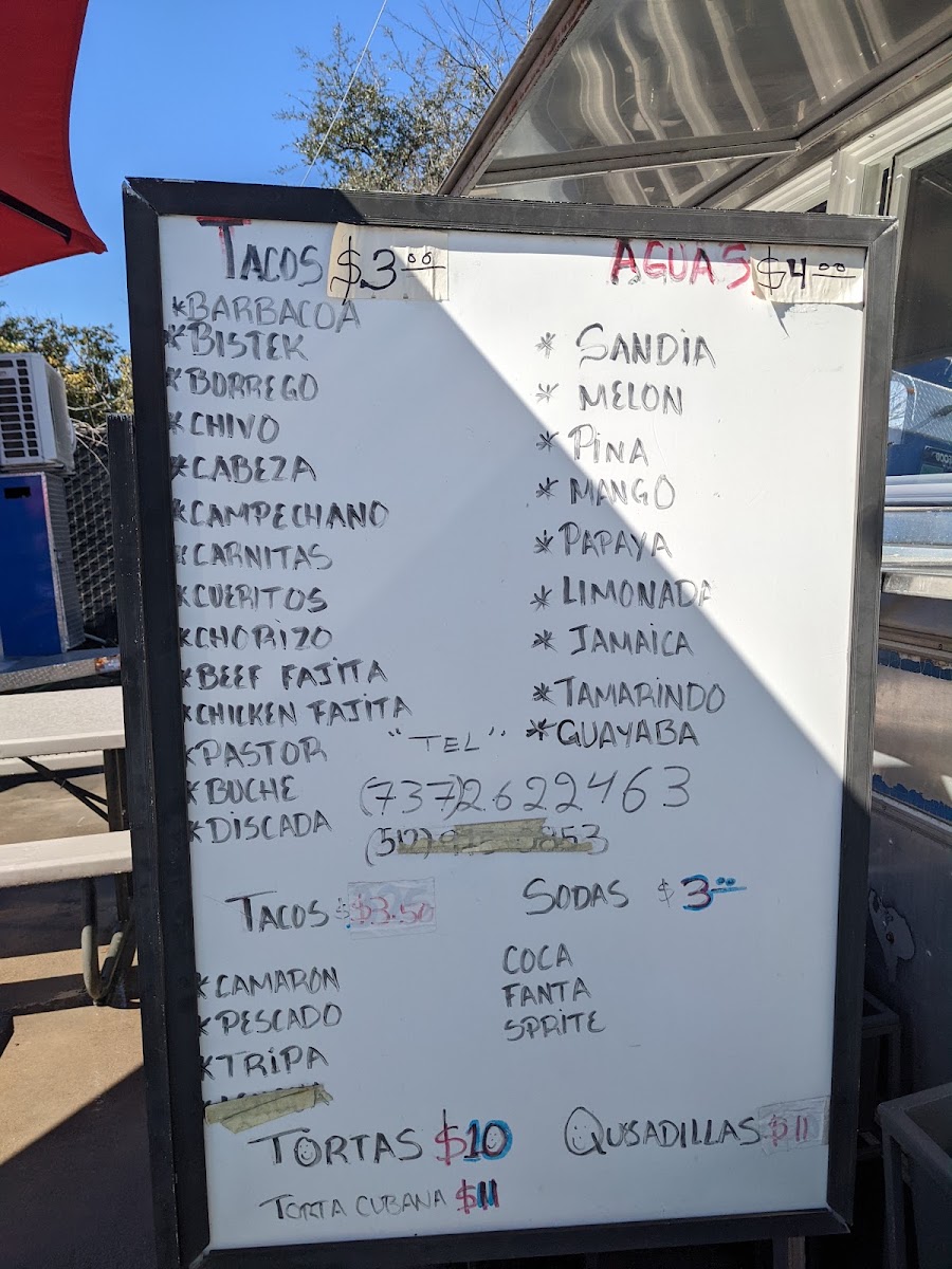 Como Dijo La Abuela Pancha Outside Truck menu board