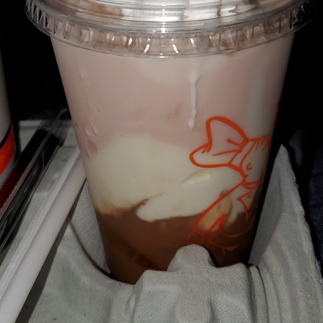 Neopolitan Shake