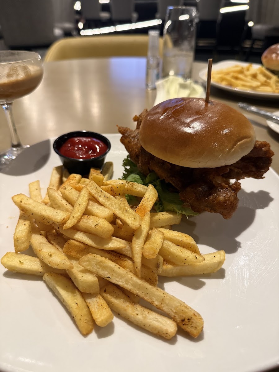 Axis Restaurant & Bar