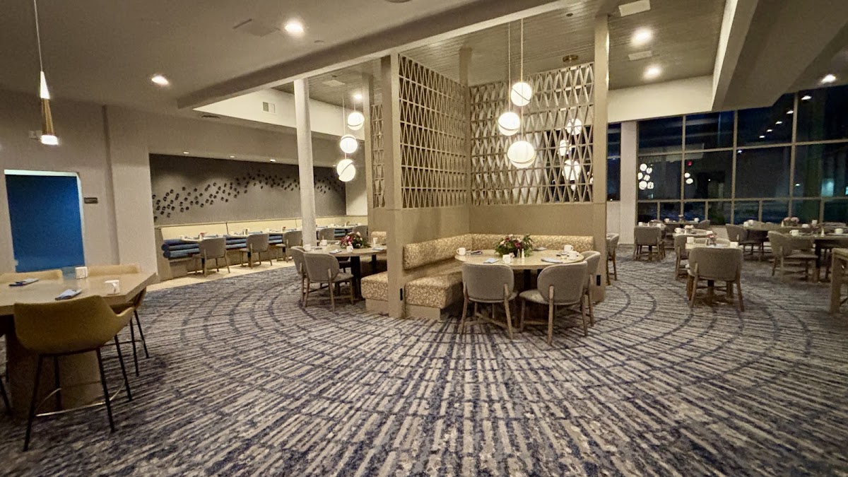 Axis Restaurant & Bar