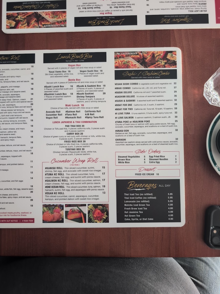 SUSHI THAI ALAMOSA menu board